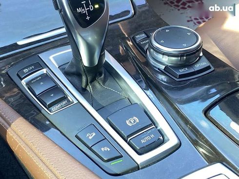 BMW 5 серия 2015 - фото 27