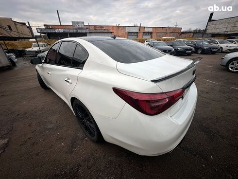 Infiniti Q50 2018 белый - фото 6