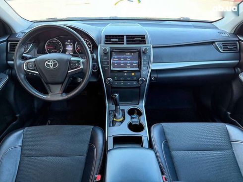 Toyota Camry 2017 - фото 21