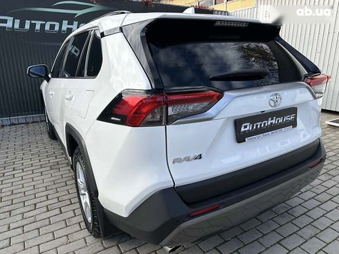 Toyota RAV4 2019 - фото 24