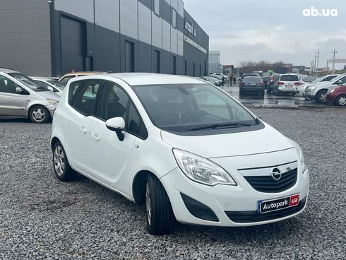Opel Meriva 2013 белый - фото 3