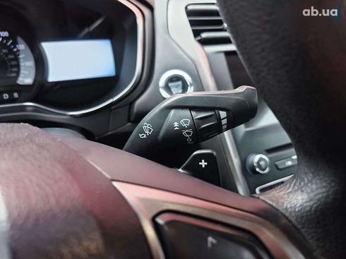 Ford Fusion 2017 - фото 28