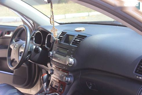 Toyota Highlander 2011 - фото 29