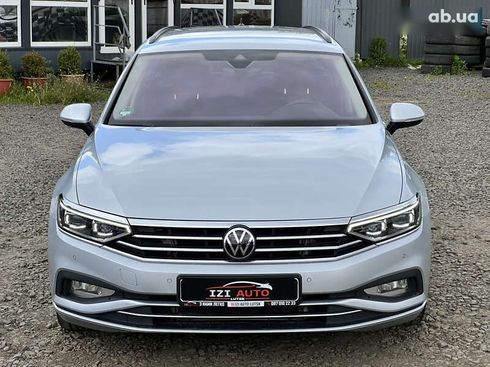 Volkswagen Passat 2022 - фото 3