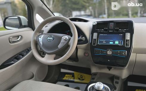 Nissan Leaf 2011 - фото 12