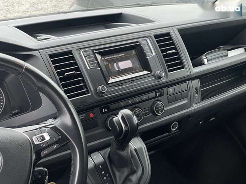 Volkswagen Caravelle 2019 - фото 17