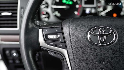 Toyota Land Cruiser 2016 - фото 27