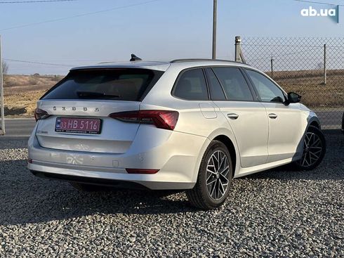 Skoda Octavia 2021 - фото 22