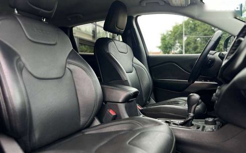 Jeep Cherokee 2019 - фото 20
