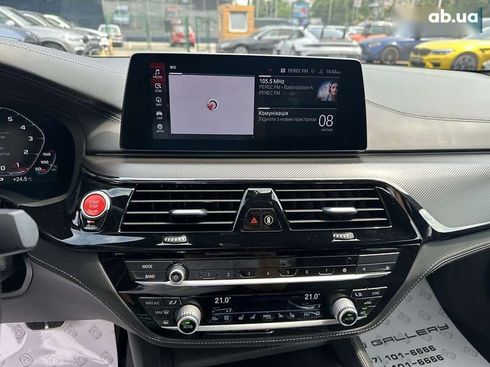BMW M5 2020 - фото 24