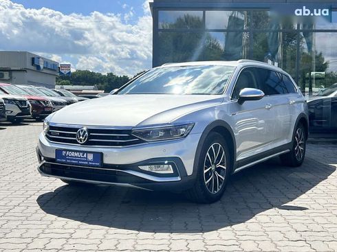 Volkswagen passat alltrack 2019 - фото 8