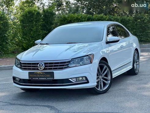 Volkswagen Passat 2017 - фото 2