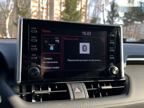Toyota RAV4 2020 - фото 19