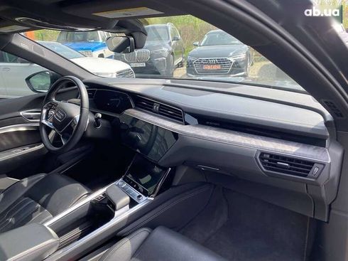 Audi E-Tron 2019 - фото 10