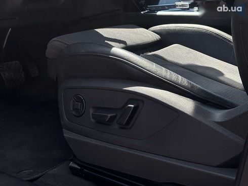 Audi e-tron S 2021 - фото 29
