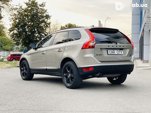 Volvo XC60 2012 - фото 4