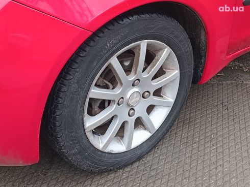 Mitsubishi Colt 2006 красный - фото 3