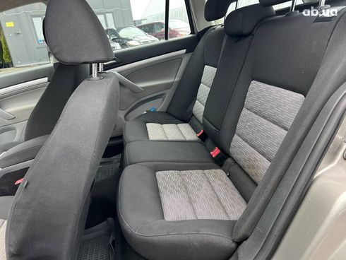 Skoda Octavia 2010 серый - фото 32