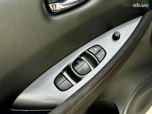 Nissan Leaf 2019 - фото 17