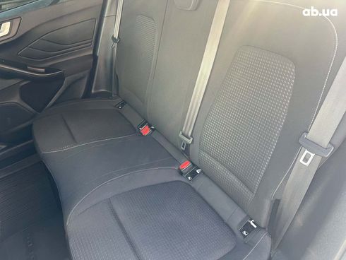 Ford Focus 2019 белый - фото 12