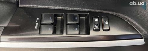 Toyota Land Cruiser 2017 - фото 26