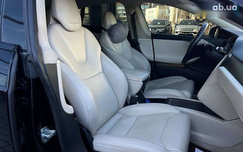 Tesla Model S 2018 - фото 23