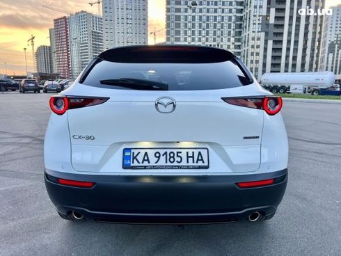 Mazda CX-30 2021 - фото 7