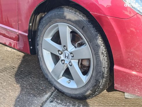 Honda Civic 2008 красный - фото 5