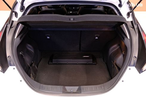 Nissan Leaf 2019 белый - фото 9