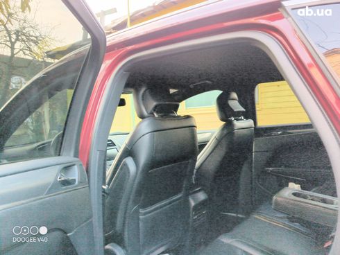 Lincoln MKC 2015 красный - фото 8