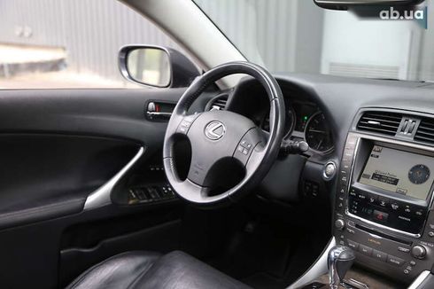 Lexus IS 2010 - фото 13