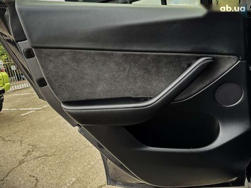 Tesla Model Y 2022 - фото 20