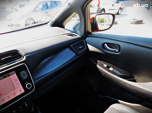 Nissan Leaf 2019 - фото 14