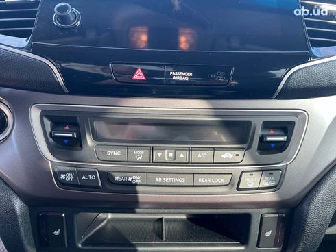 Honda Pilot 2022 белый - фото 30