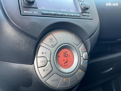 Nissan Micra 2010 фиолетовый - фото 38