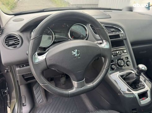 Peugeot 5008 2013 - фото 14