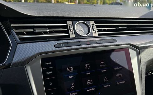 Volkswagen passat alltrack 2019 - фото 24