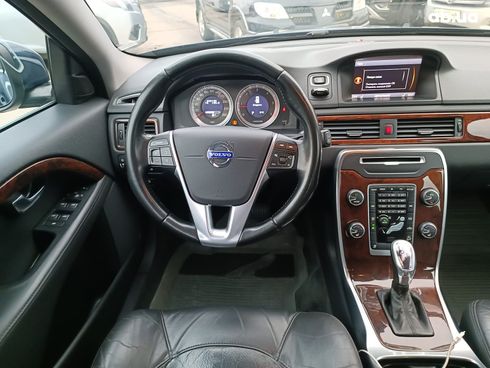 Volvo XC70 2012 синий - фото 15