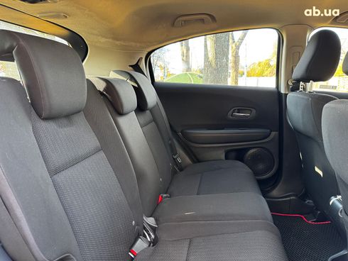 Honda HR-V 2018 черный - фото 38