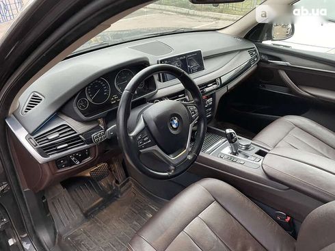 BMW X5 2016 - фото 12
