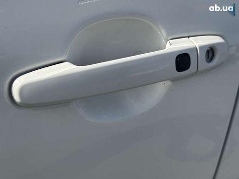 Toyota Corolla 2008 - фото 11