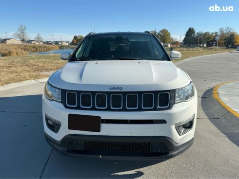 Jeep Compass 2017 белый - фото 2