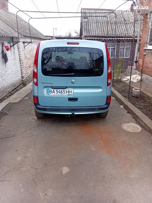 Renault Kangoo 2011 - фото 16