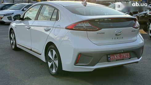 Hyundai Ioniq 2018 - фото 14