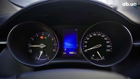 Toyota C-HR 2017 - фото 27