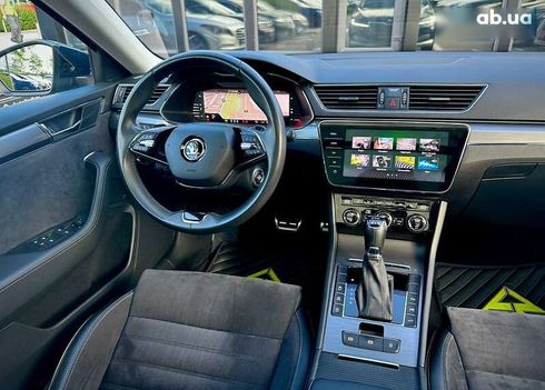 Skoda Superb 2022 - фото 29