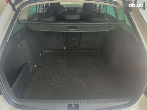 Skoda Octavia 2018 - фото 11