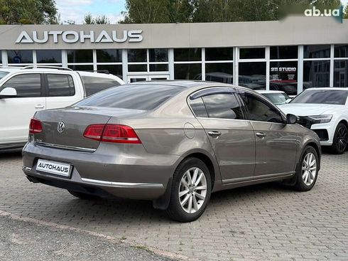 Volkswagen Passat 2011 - фото 6