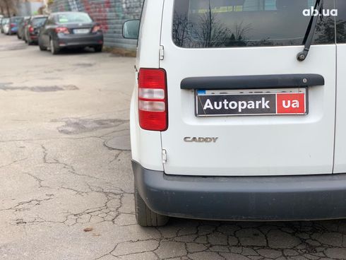 Volkswagen Caddy 2012 белый - фото 27
