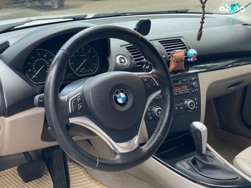 BMW 1 серия 2012 белый - фото 15